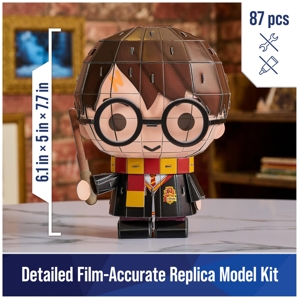 4D Build Harry Potter robe detail ready for shelf decor
