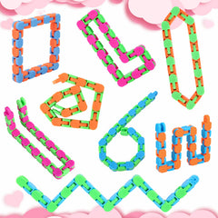 Abodhu 8pcs wacky tracks set provides versatile, modular play.