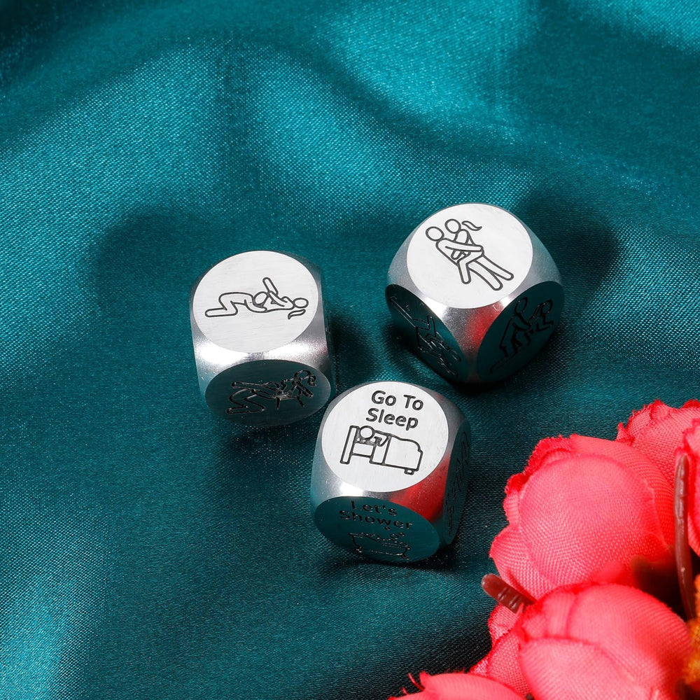 ACCOLIAMBER Dice packaging black box conveys gift-ready presentation