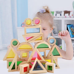 Preschool learning with Agirlgle wooden blocks for early geometry practice