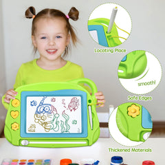 AiTuiTui mini travel doodle board eraser slider facilitates quick resets.