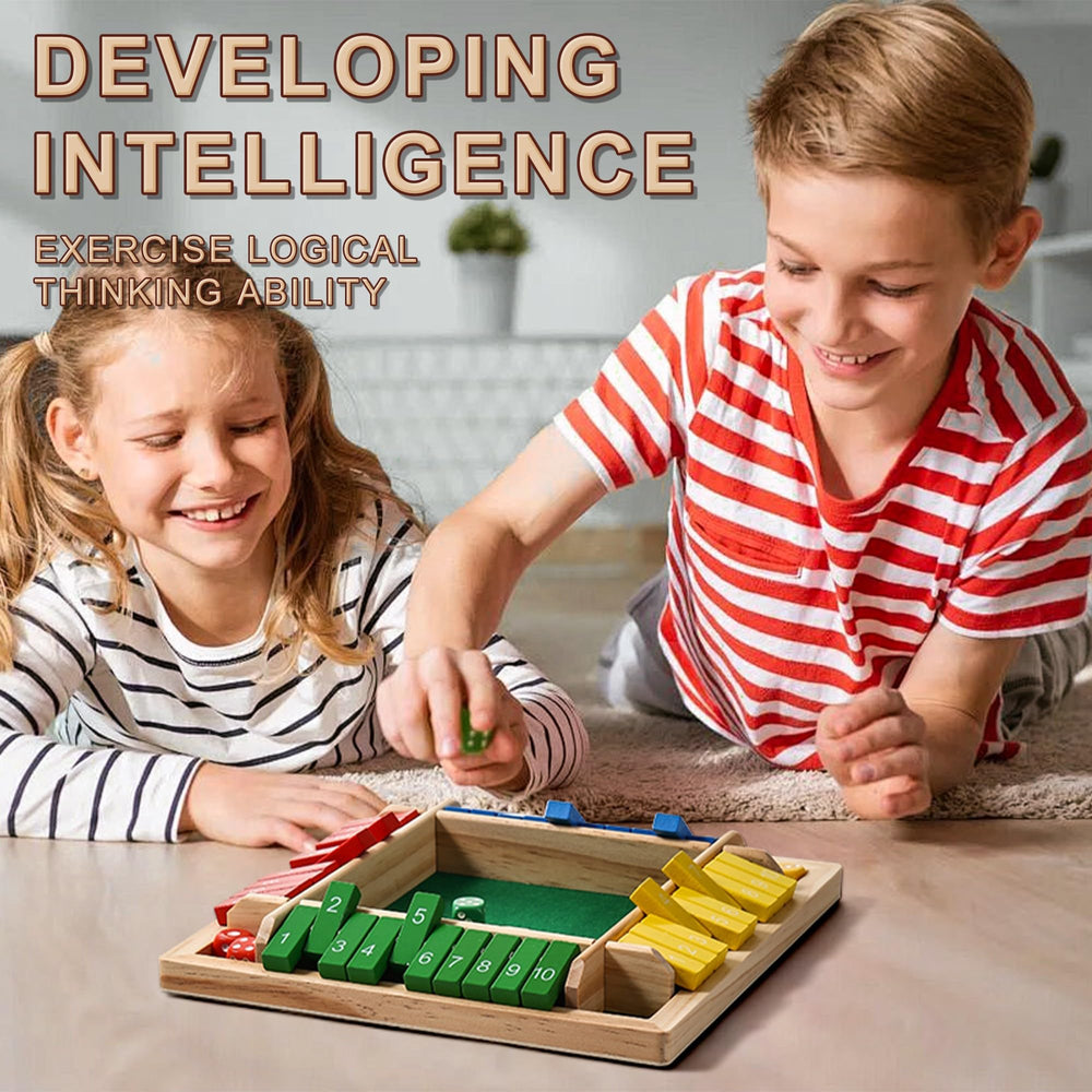AIUAZA dice game showing rolling action for quick rounds.