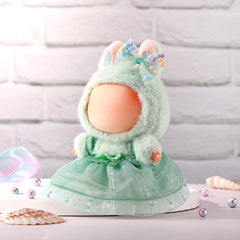 ALTRJO Labubu dress worn on display shows chic, vibrant 17cm doll presentation