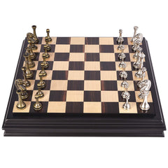 AMEROUS chess board top cover secures pieces during travel.