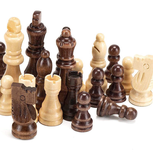 Amerous magnetic wooden chess pieces with a 3.03-inch king for stable play.