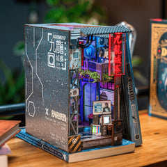 Anavrin Book Nook night-time ambience enhances evenings