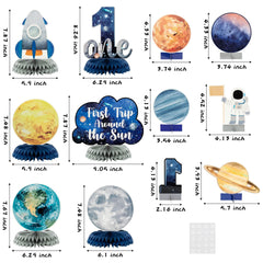 ANGOLIO rocket honeycomb centerpiece creates a dynamic focal point for photos.