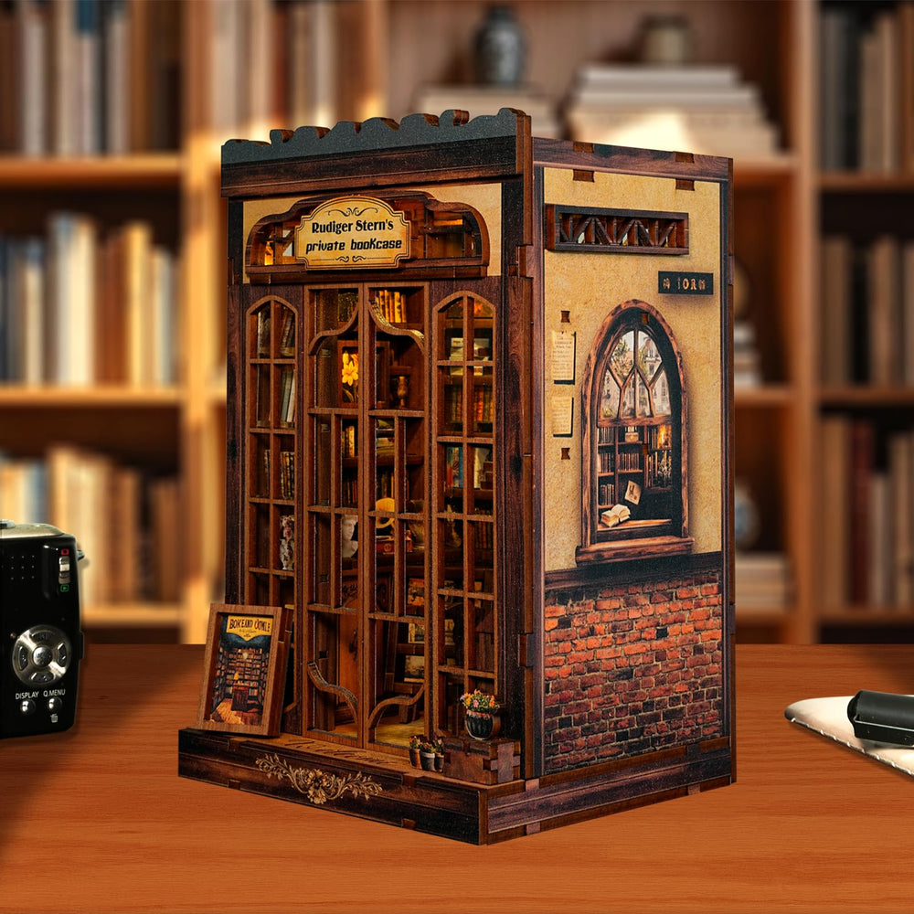 ANTREATU warm LED glow creates a comforting display for your desk.