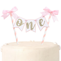 AOQURE pink bow topper is versatile for cakes and pastries alike.