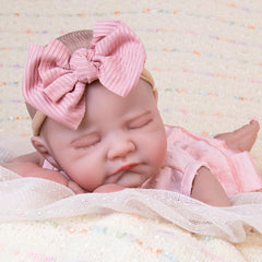 Aori Reborn Doll poseable limbs enable varied, expressive play
