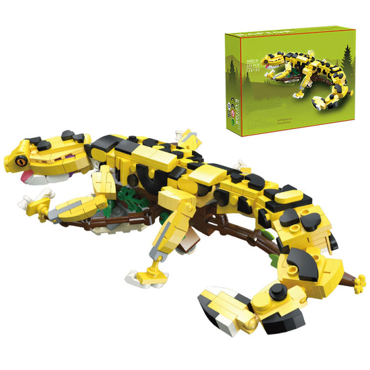 apcute Leopard Gecko Building Set offers a realistic display piece for desks and shelves.