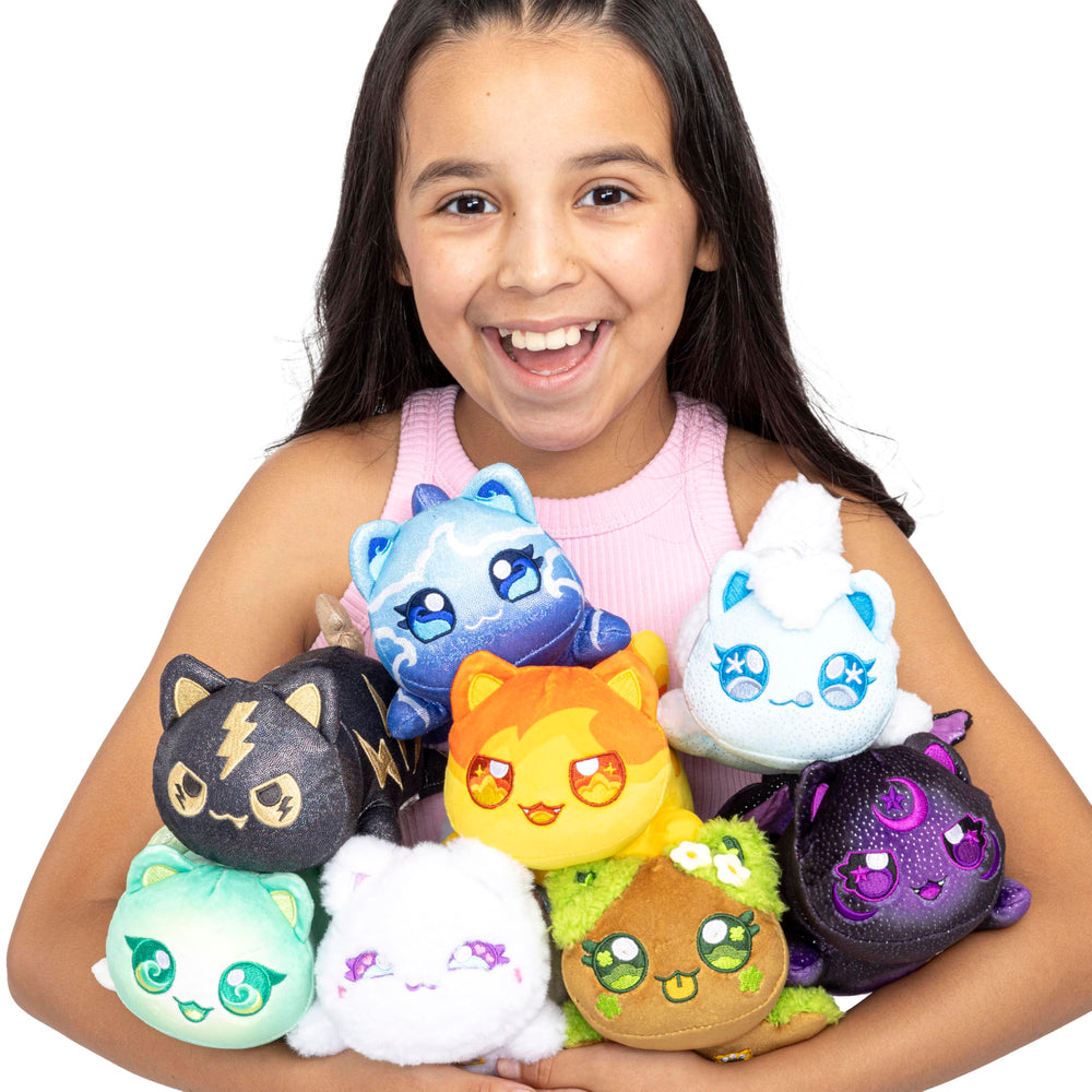 Aphmau MeeMeow 6inch Glitch Cat, collectible mystery character.