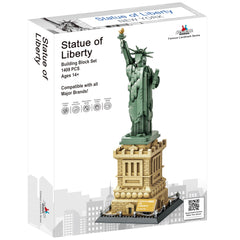Apostrophe Games New York landmark display captures the statue with realistic detail.
