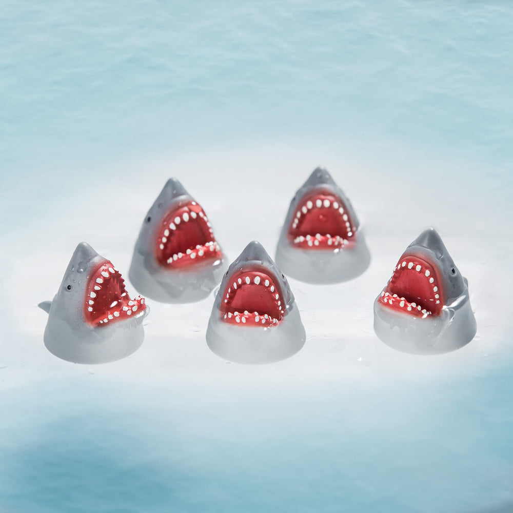 AQKILO Shark finger puppet side view ideal for imaginative play
