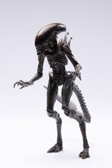 Arbenmao Hiya Resurrection lead alien warrior figure with collectible-quality paint for display.