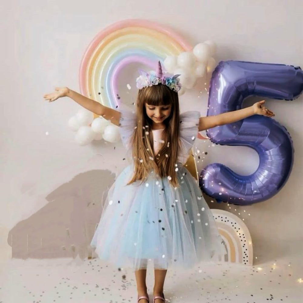 Argthjy 40-inch Number 5 foil balloon suitable for weddings.