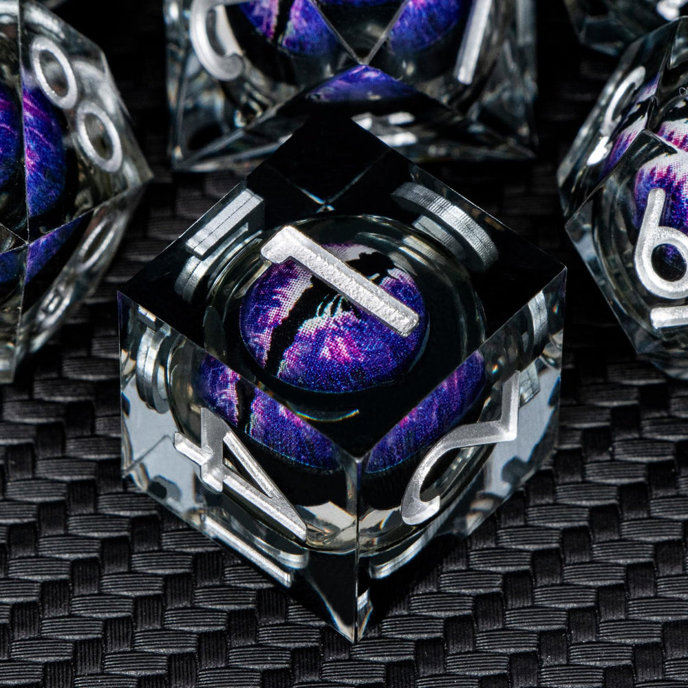 ARUOHHA dragon-eye purple d8 dice offer smooth spins and readable faces