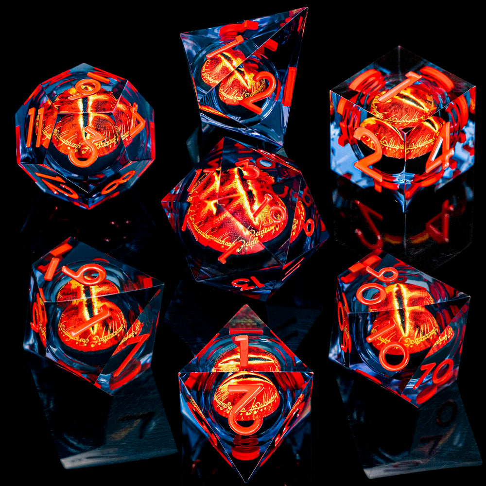 ARUOHHA resin dice with liquid core; colors shimmer during rolls