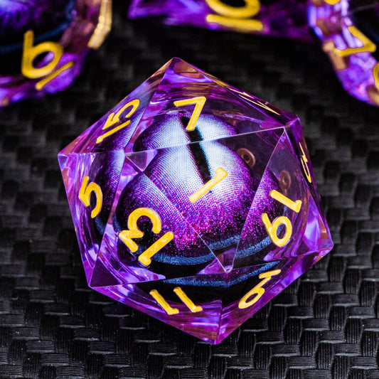 ARUOHHA Dragon Eye D20 dice with liquid core for immersive tabletop precision.