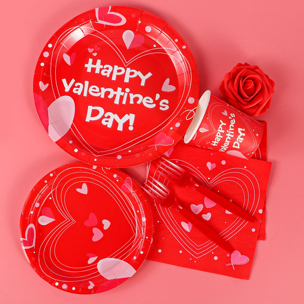 Atonofun valentines-beverage-cups ready for drinks at the party