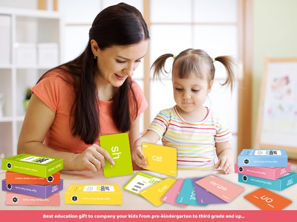 AuroTops flash cards rounded edges for safe handling.