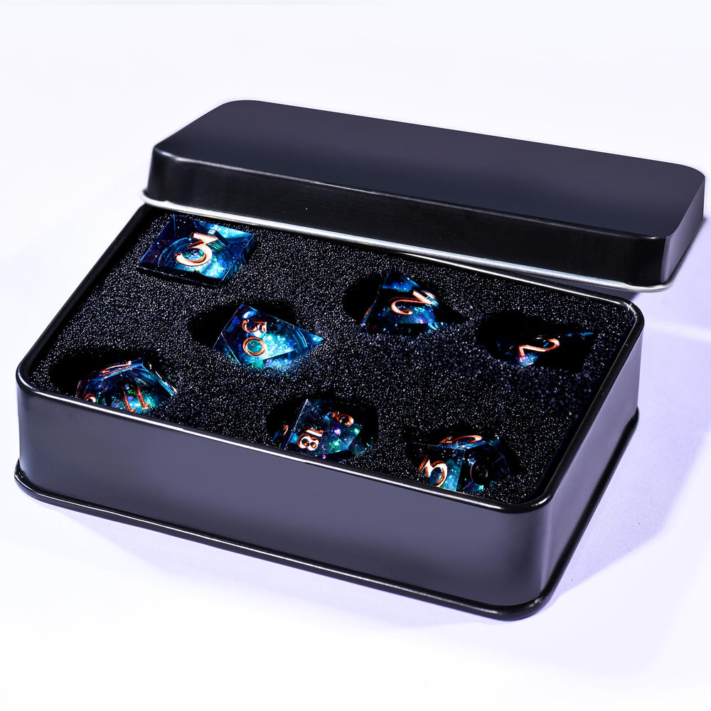 AUSTOR D8 die close-up with shimmering resin and polish