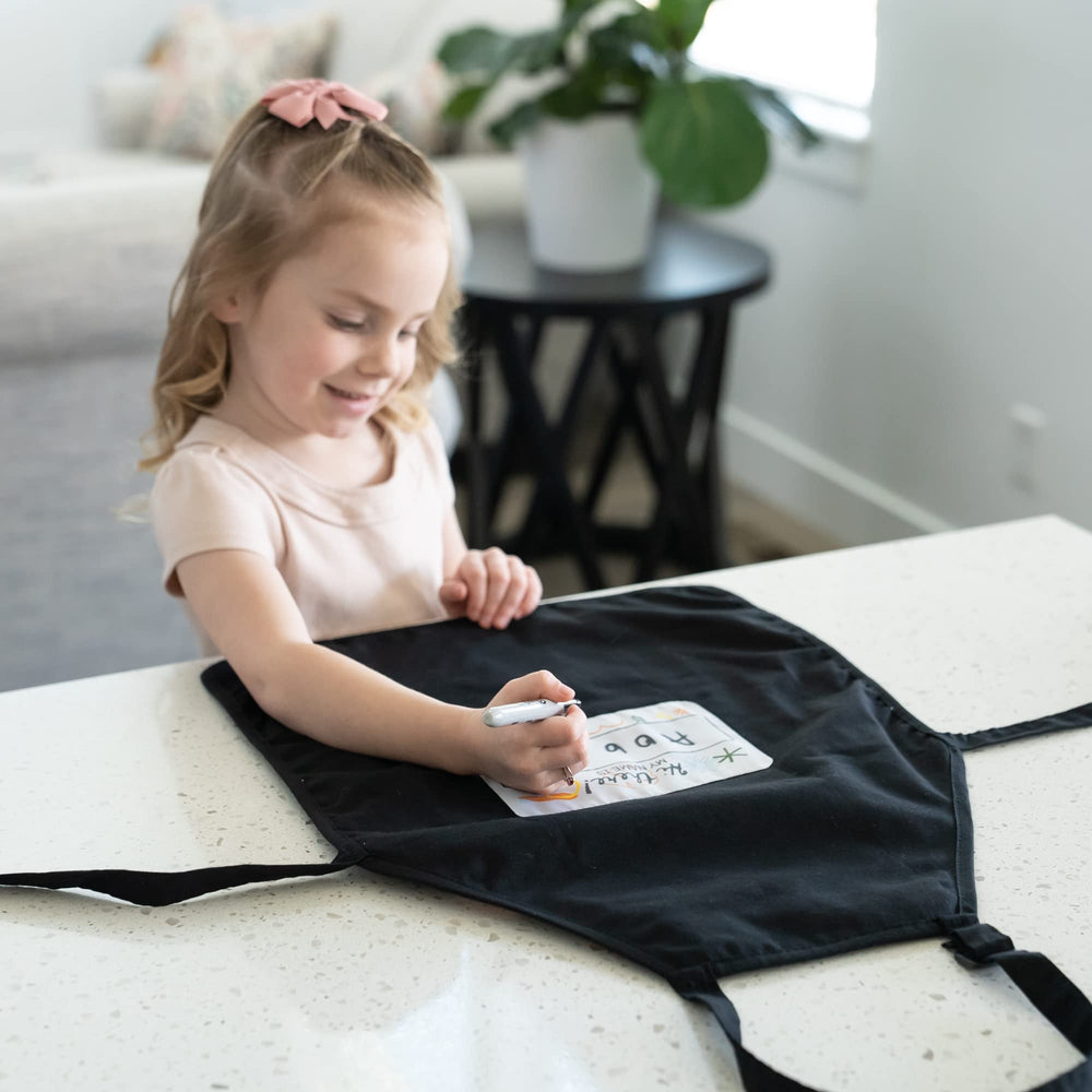 BABYBOET Animal World apron bright print with gender-neutral design for play