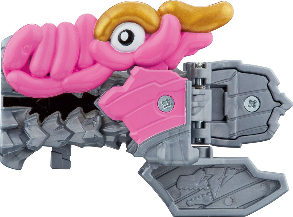 Bandai Ryusoul Set 04 packaging with three Ryusouls.