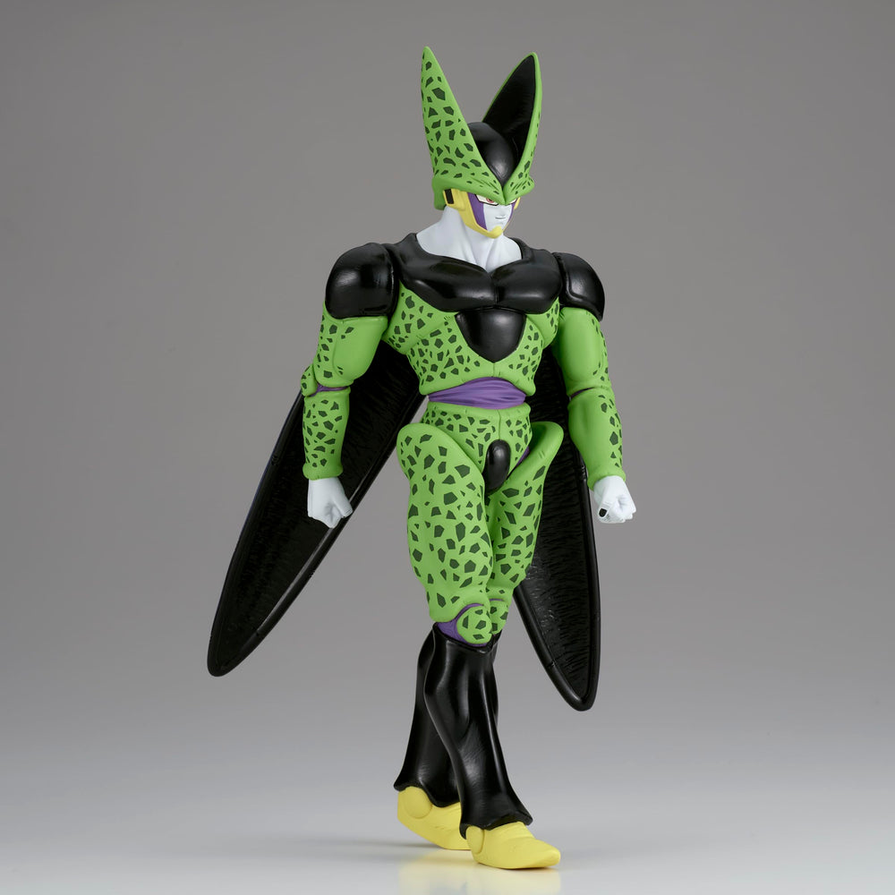 Banpresto Cell Solid Edge Works figure side view emphasizes dynamic pose for dioramas.