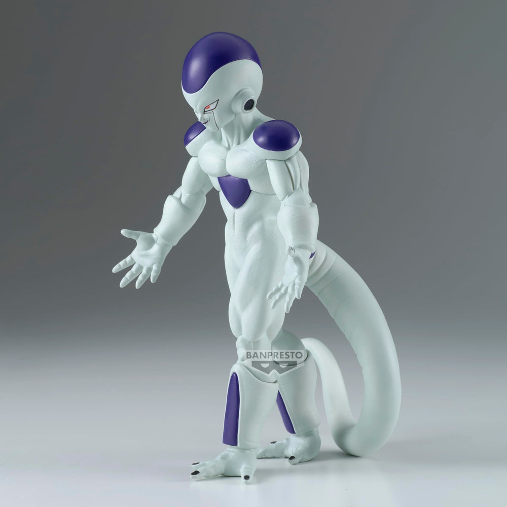 Banpresto Frieza Solid Edge Works figure sits securely on shelves or desks.