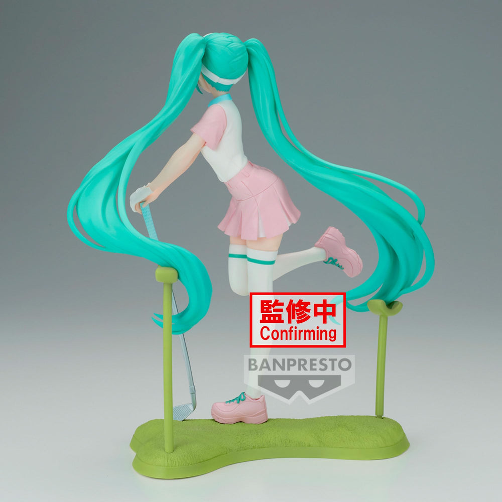 Banpresto Hatsune Miku Holiday Memories Golf ready-to-display collectible accessory