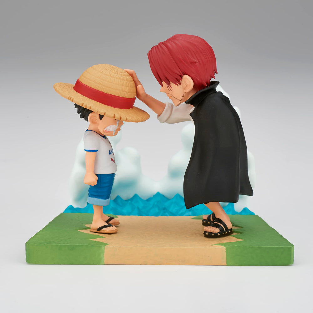 Banpresto Log Stories Luffy and Shanks mini figure enhances shelf display with iconic pose.