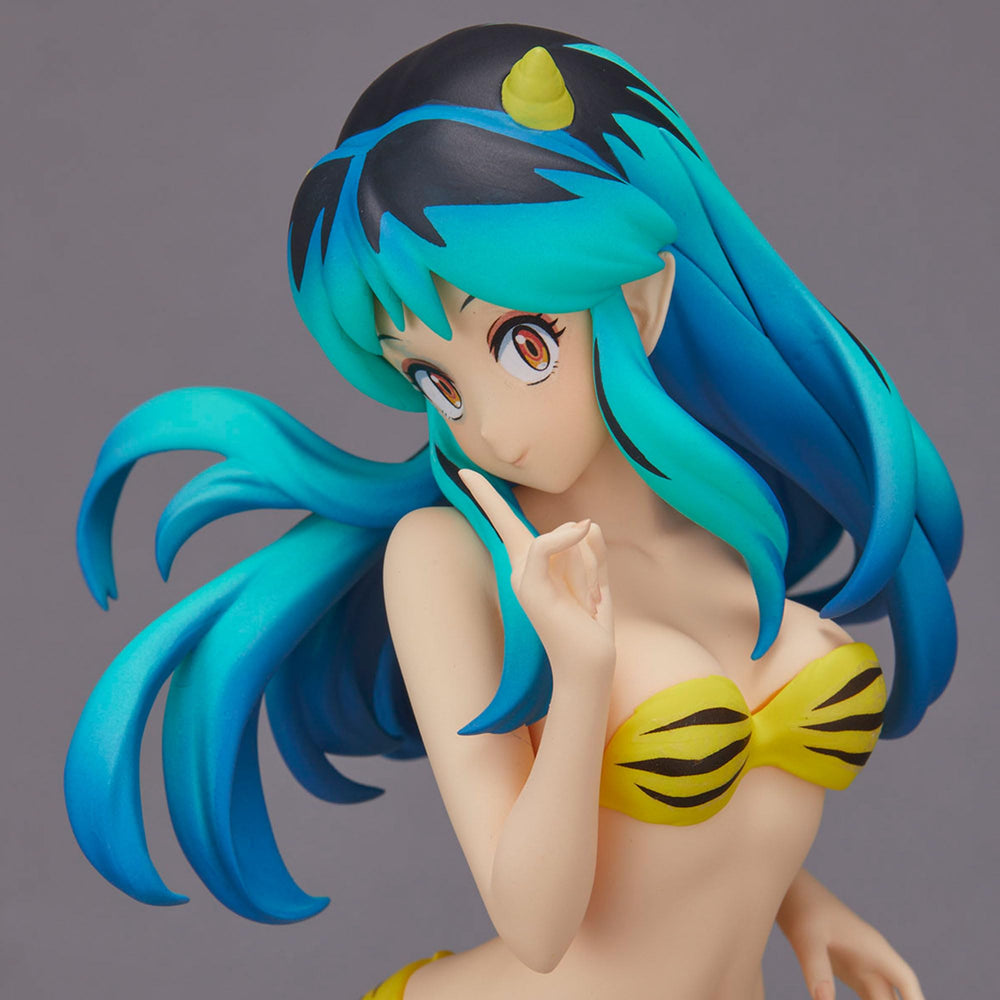 Display-style setup ideas for Banpresto Lum Ver A collectors.