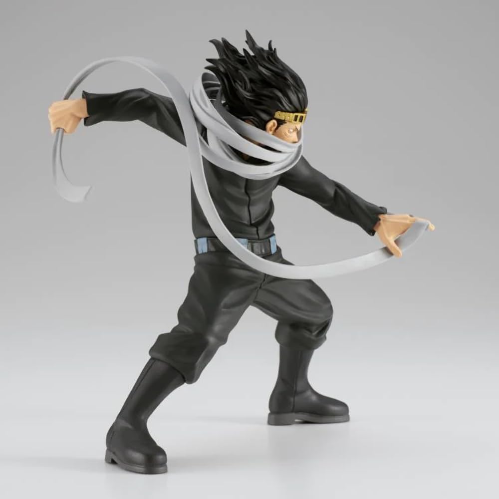 Banpresto MHA Aizawa detailed costume texture on figure