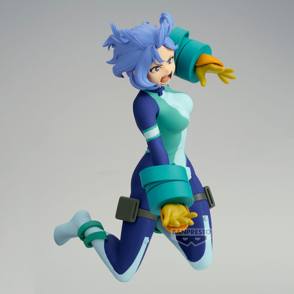 Banpresto Nejire Hado DX figure close-up reveals detailed sculpt.
