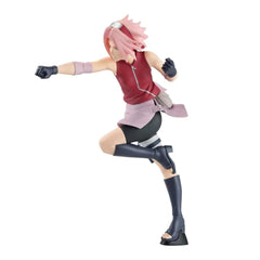 Banpresto Naruto Sakura ver. A detailed paintwork on the figure