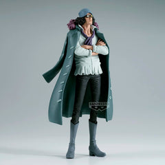 Banpresto Kuzan base and stand for stable showroom presentation.