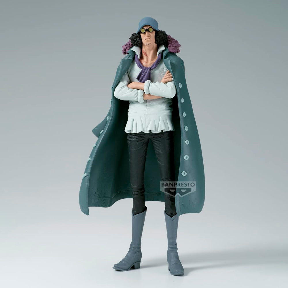 Banpresto Kuzan figure close-up detailing craftsmanship and pose accuracy.