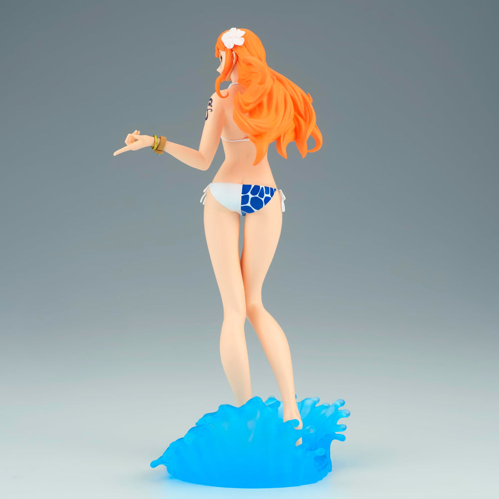 Banpresto Nami Splash Style dynamic pose for dramatic display