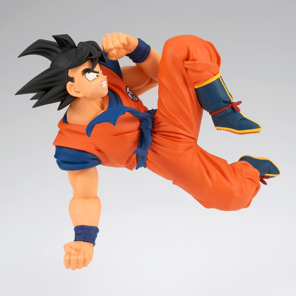 Banpresto action pose captures Goku against Frieza for an eye-catching shelf centerpiece.