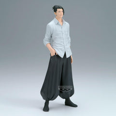 Close detail of Banpresto Suguru Geto sculpt and color on the figure