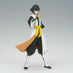 Sui-Feng display with other Banpresto figures