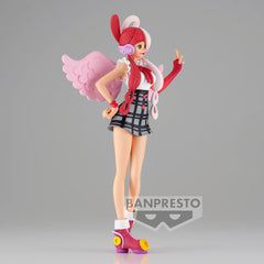 Banpresto Uta costume details showcase authentic styling for fans.