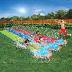 Banzai water-spraying bumper adds splash during play.