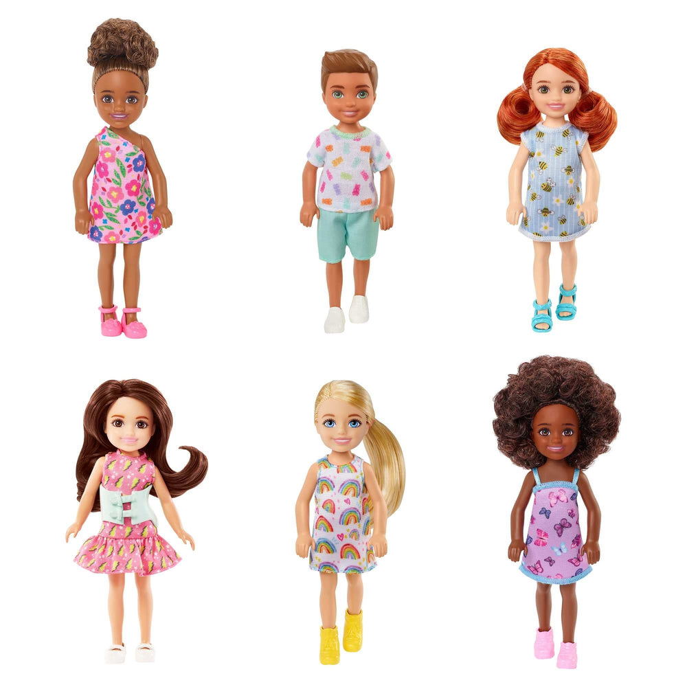 Barbie Chelsea doll cannot stand alone and colors may vary by piece.