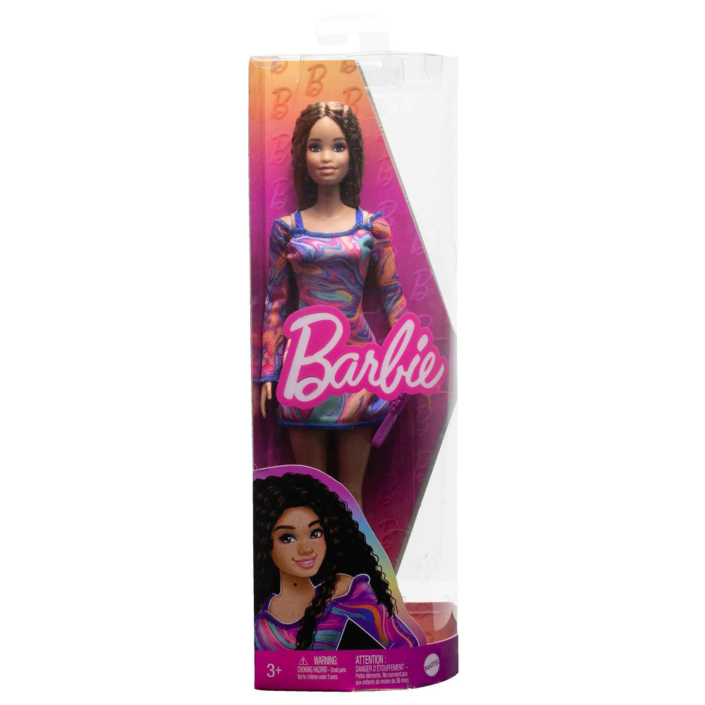 Barbie Fashionistas 206 full outfit ready for daily adventures and friendship play.