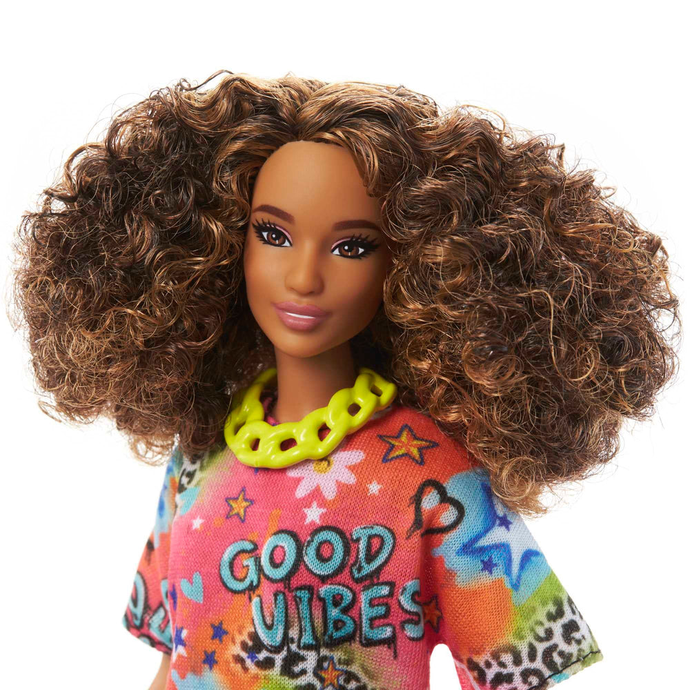 Barbie Fashionistas 201 neon necklace adds bright, on-trend accessorizing.