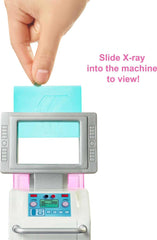 Barbie Fast Cast Clinic dough casts enable pretend casts for arms and legs.