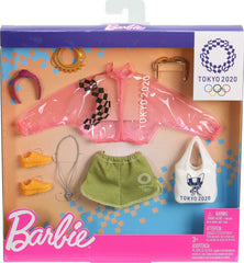 Barbie Tokyo 2020 accessory pack enhances storytelling and styling fantasies.
