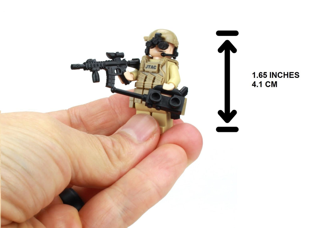 Battle Brick M4 rifle included for realistic battlefield play and collection.
